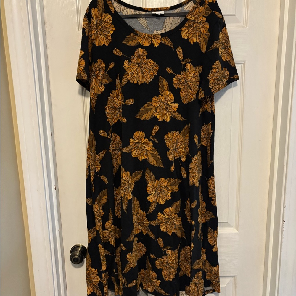 LuLaRoe Black Carly High Low Dress with Gold Floral Pattern L